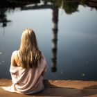 girl-984065_640_140x140_adaptiveResize